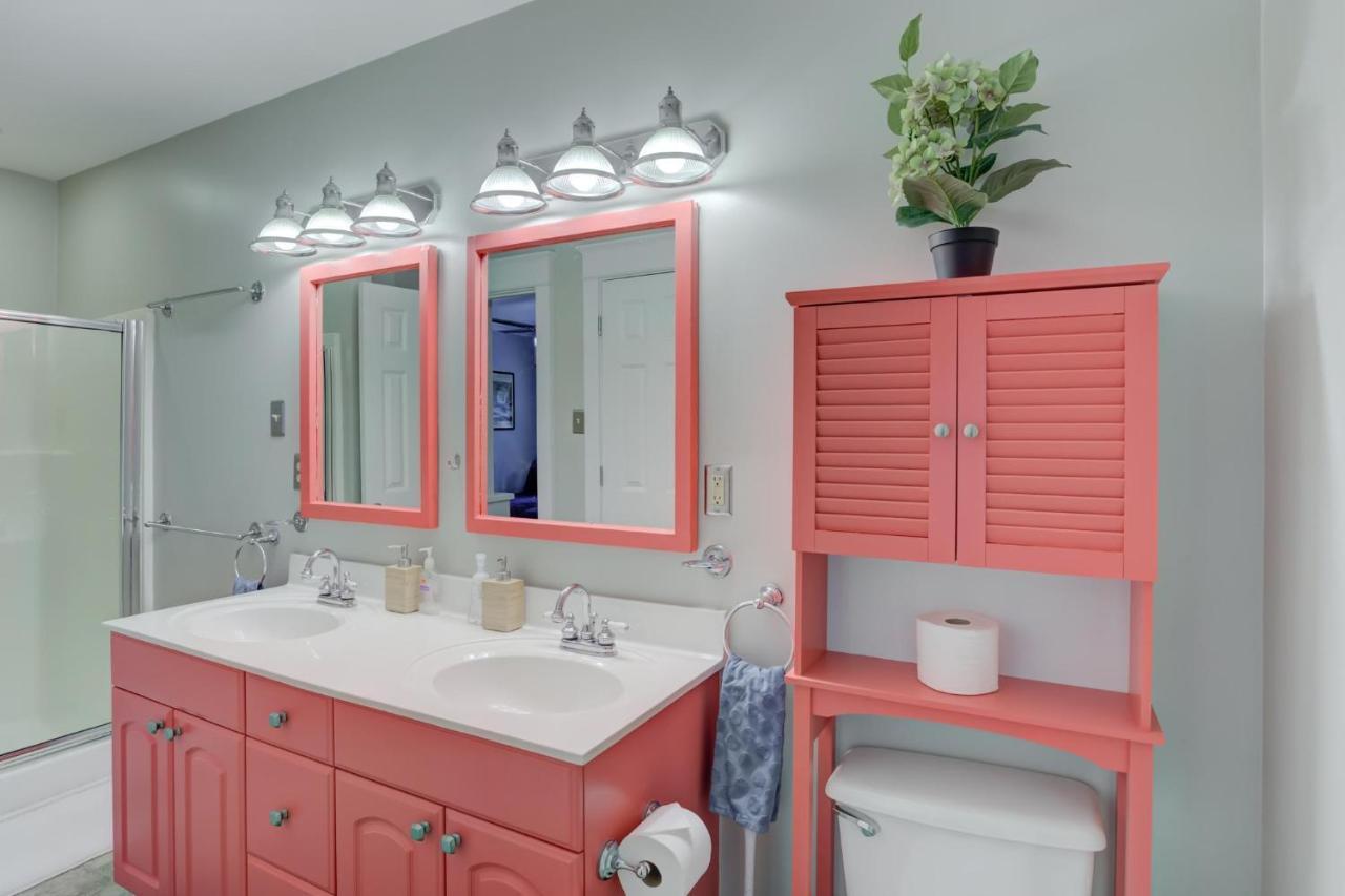 Hip And Spacious Midtown Cottage Near Beale Street Memphis Esterno foto