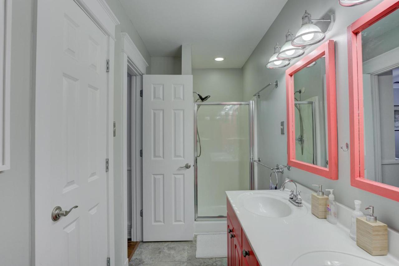 Hip And Spacious Midtown Cottage Near Beale Street Memphis Esterno foto